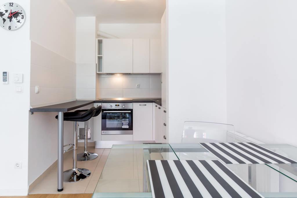 Flexible Selfcheckins 9 - Zagreb - Garage - Electric Vehicle Ccharger - Loggia - New - Apartments Repinc 9 מראה חיצוני תמונה